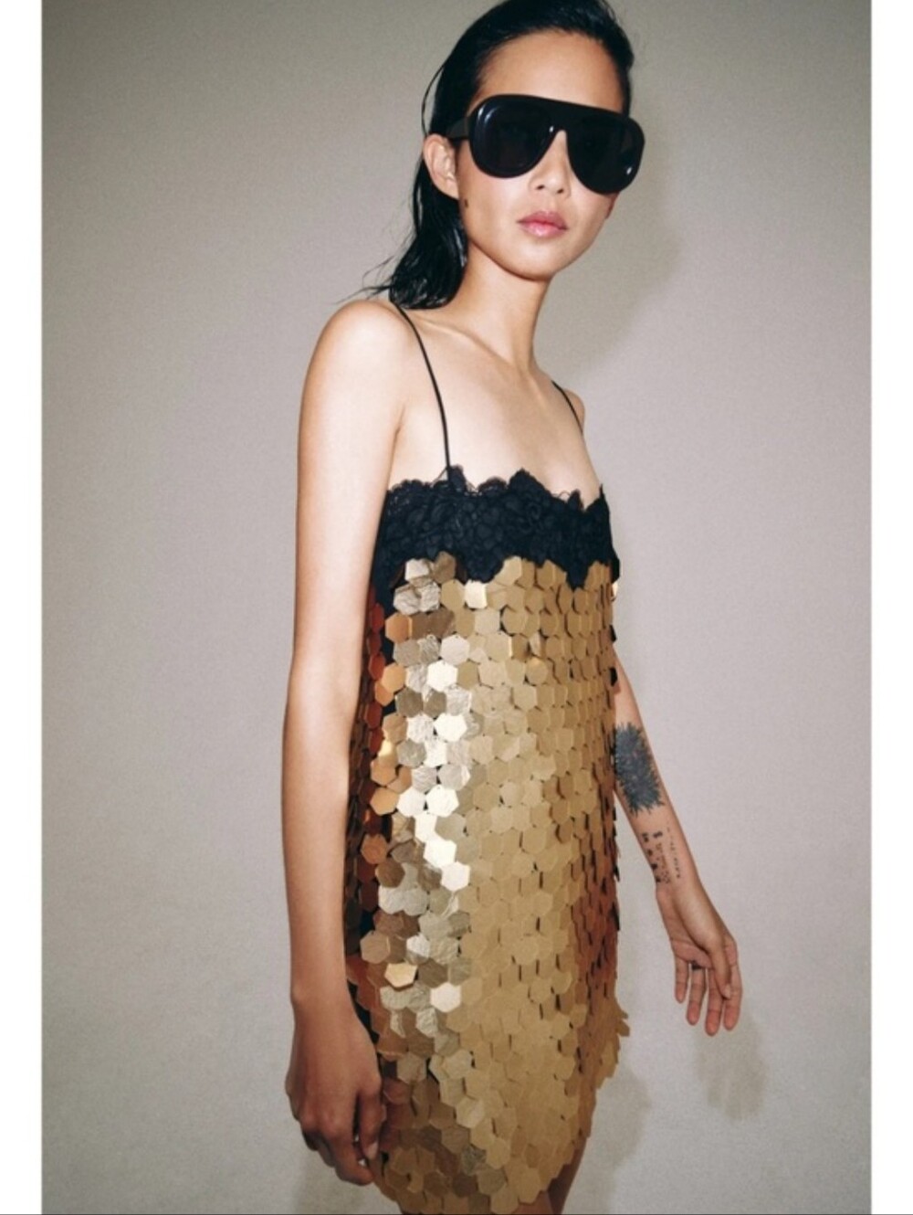 Zara  SEQUIN MINI DRESS GOLD SIZE S - Picture 11 of 12